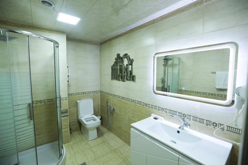 Continent Hotel Баку Экстерьер фото