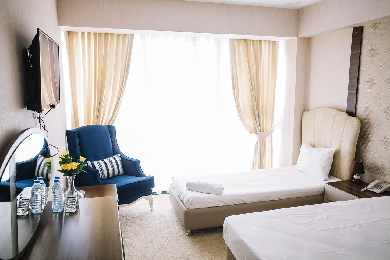 Continent Hotel Баку Экстерьер фото